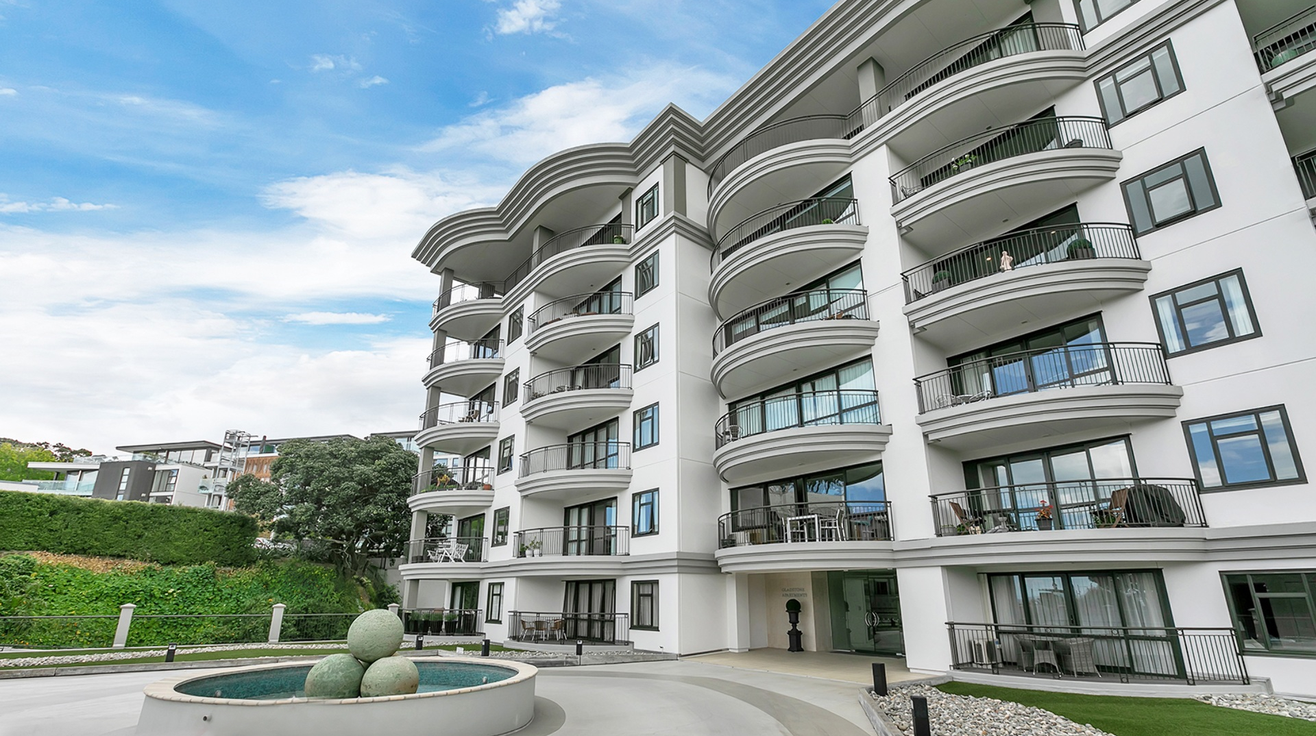 Gladstone Apartments Recladding